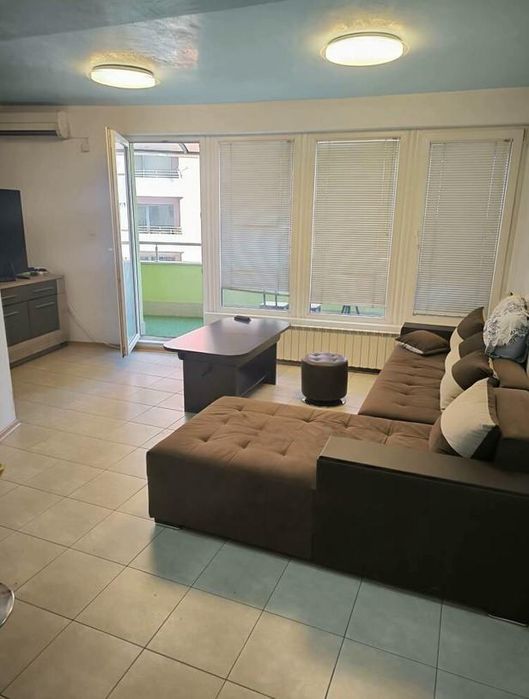 Дава се под наем Двустаен апартамент в София, Студентски град - 68 кв.м за 600 € - Снимка #1