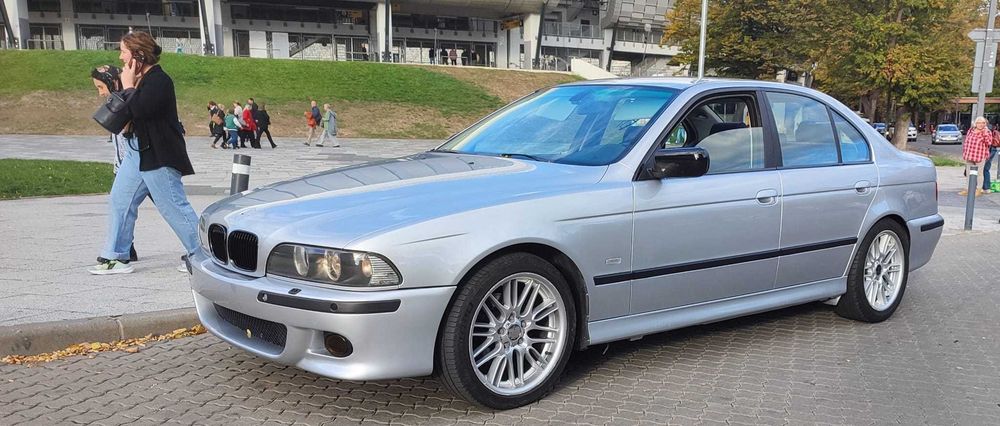 BMW Seria 5 2001 — imagine 5