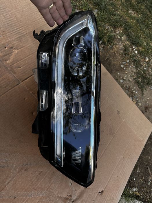 Far dreapta full led vw t roc.cod:2ga941036.am.