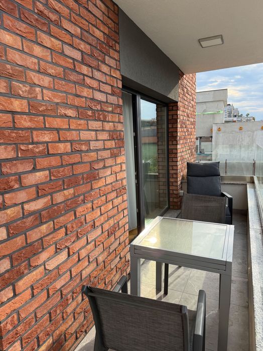 Apartament 3 camere Untold de închiriat