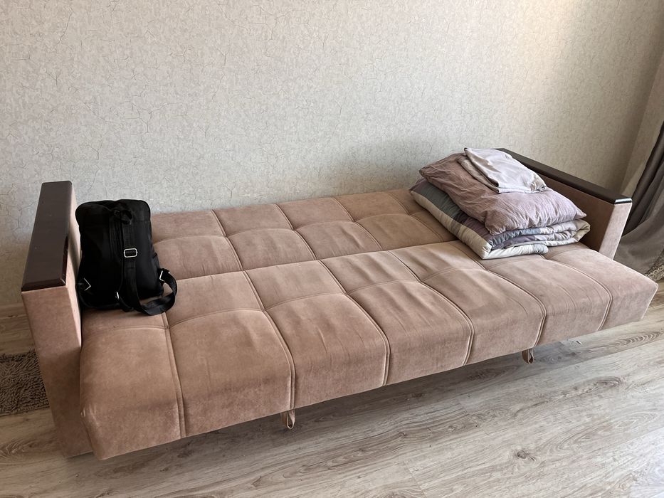 Диван книжка очень качественный