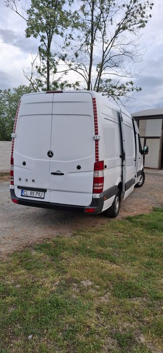 Vand autoutilitara