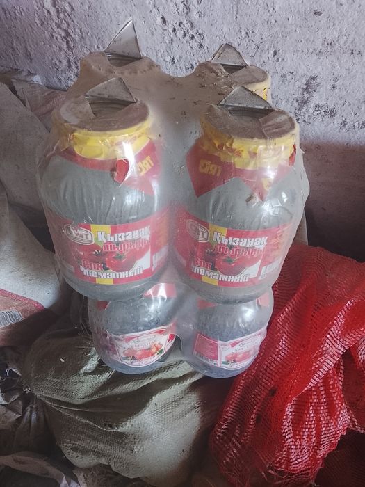 Продам банки двух литровые