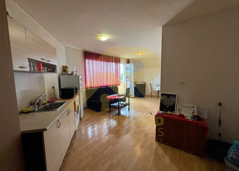 Продава се Двустаен апартамент в София, Левски В - 51 кв.м за 2118 €/кв.м - Снимка #10