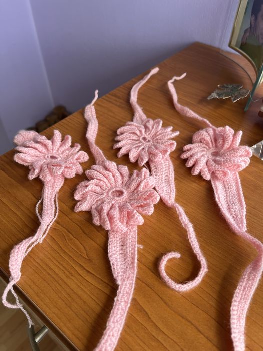 Детска ръчно плетена рокля