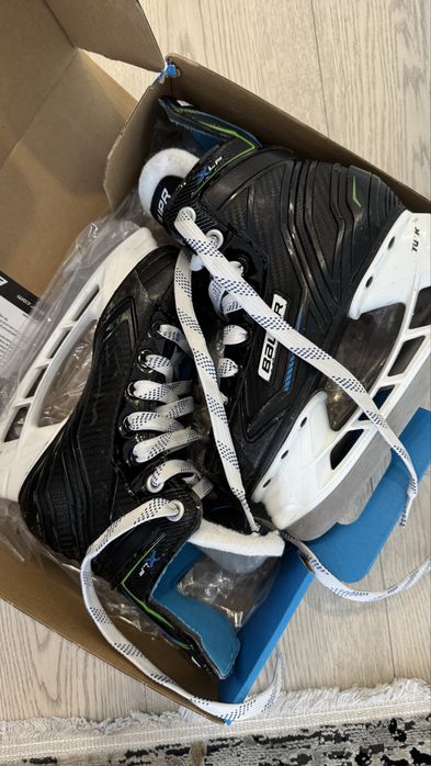 Детские хоккейные коньки Bauer