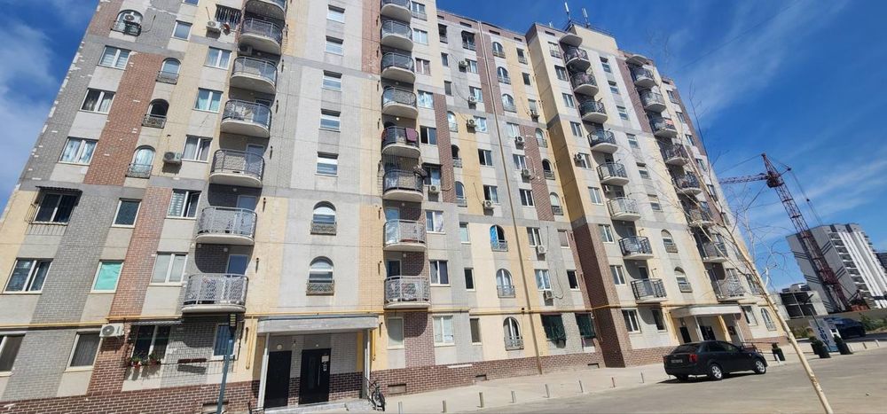 Срочно сотилади 2/хоналик чирчик 2/мек р навастройка