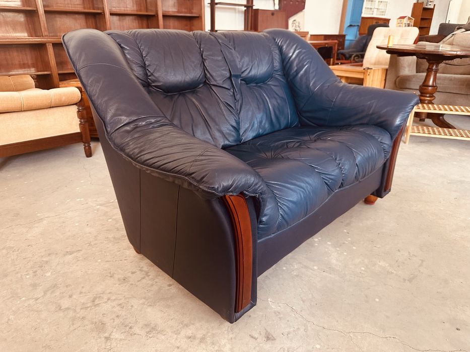 Винтидж кожен фотьойл – италиански дизайн, Natuzzi style, внесен от Швеция
