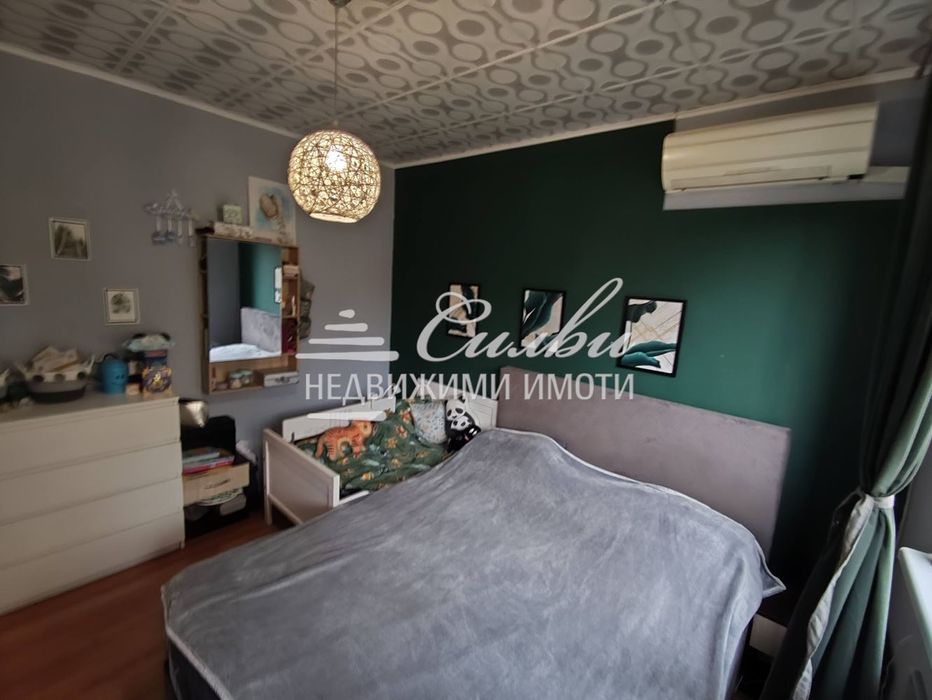 Продава се Двустаен апартамент в Шумен, 5-ти полк - 68 кв.м за 810 €/кв.м - Снимка #4