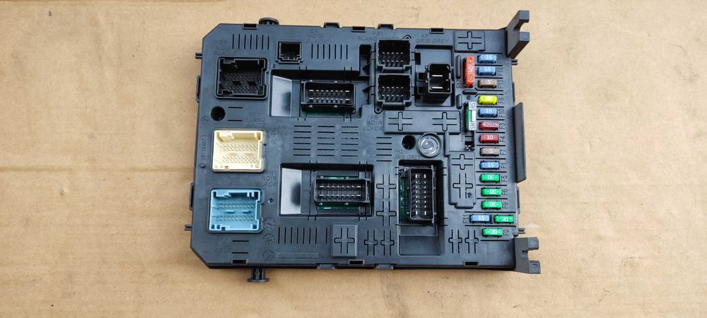 Citroën Peugeot BSI Module BSI04EV K05-00 Пежо / Ситроен