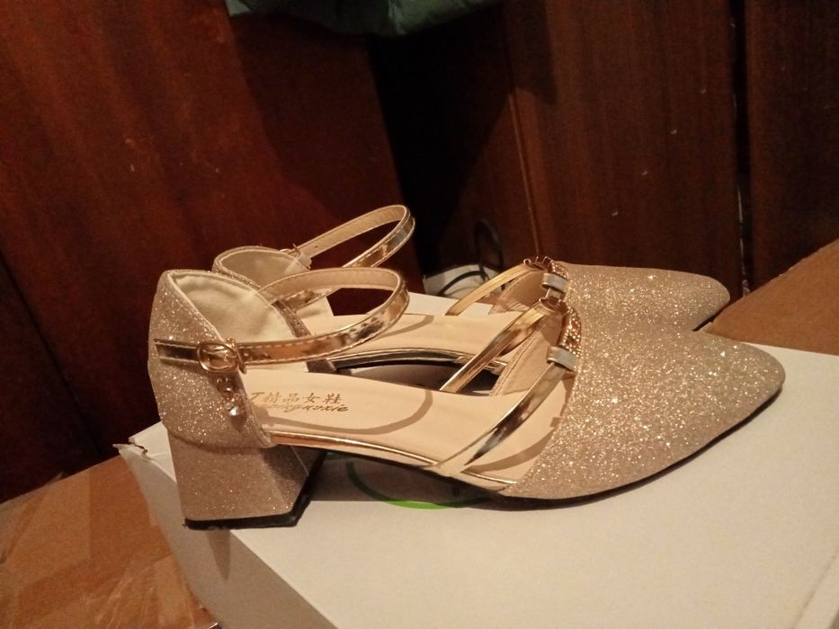 Туфли женские 39 розмер