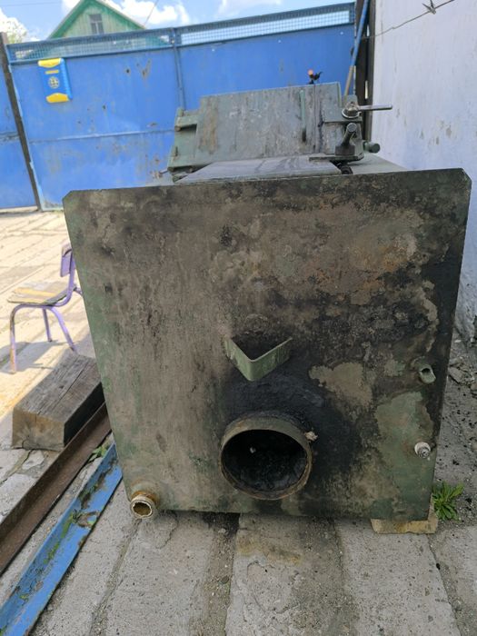 Продам котёл длительного горения.