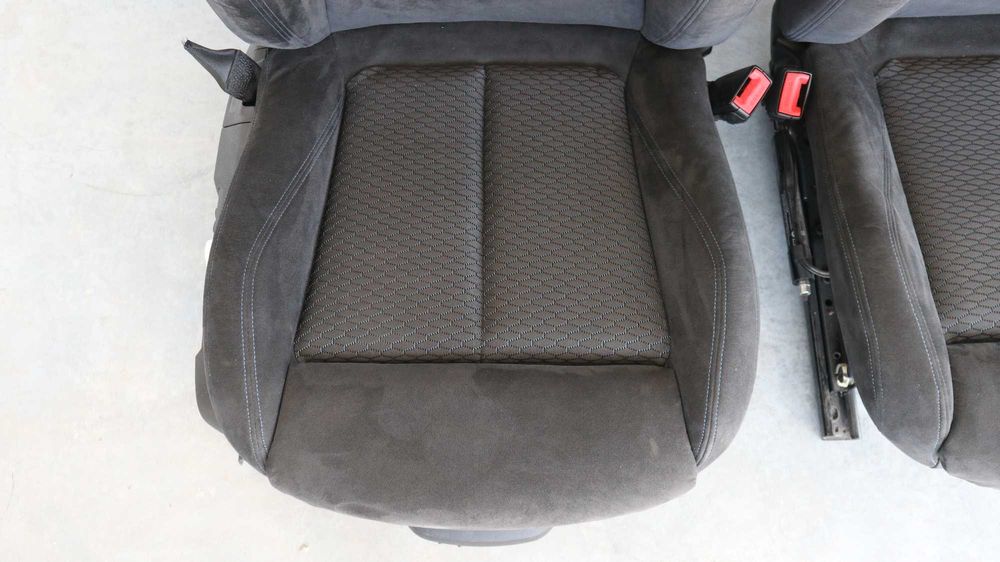 Предни М-спорт седалки БМВ Ф20 Ф30 Ф36 Алкантара