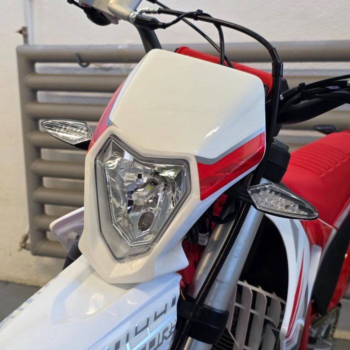 Motocross 300cc Ultra Apollo Thunder 4t E-start Nou adus din Germania