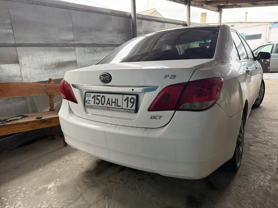 Byd L3 2013 года