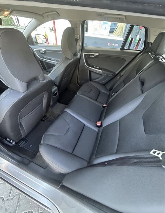 Volvo V60 1.6 diesel automat 2014