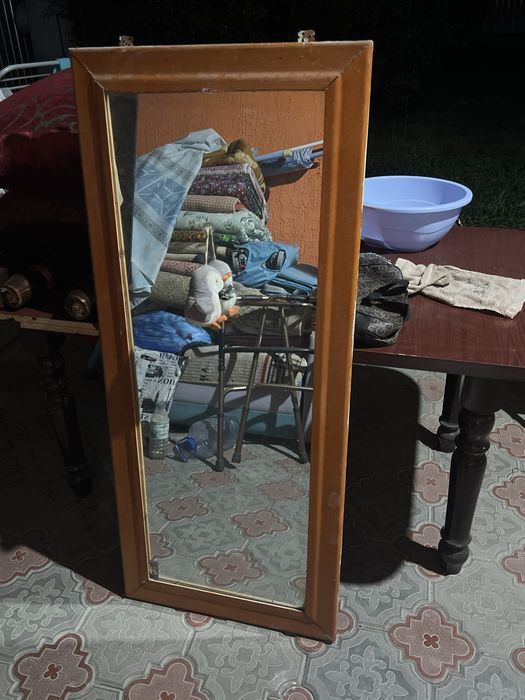 Продам зеркало деревянное
