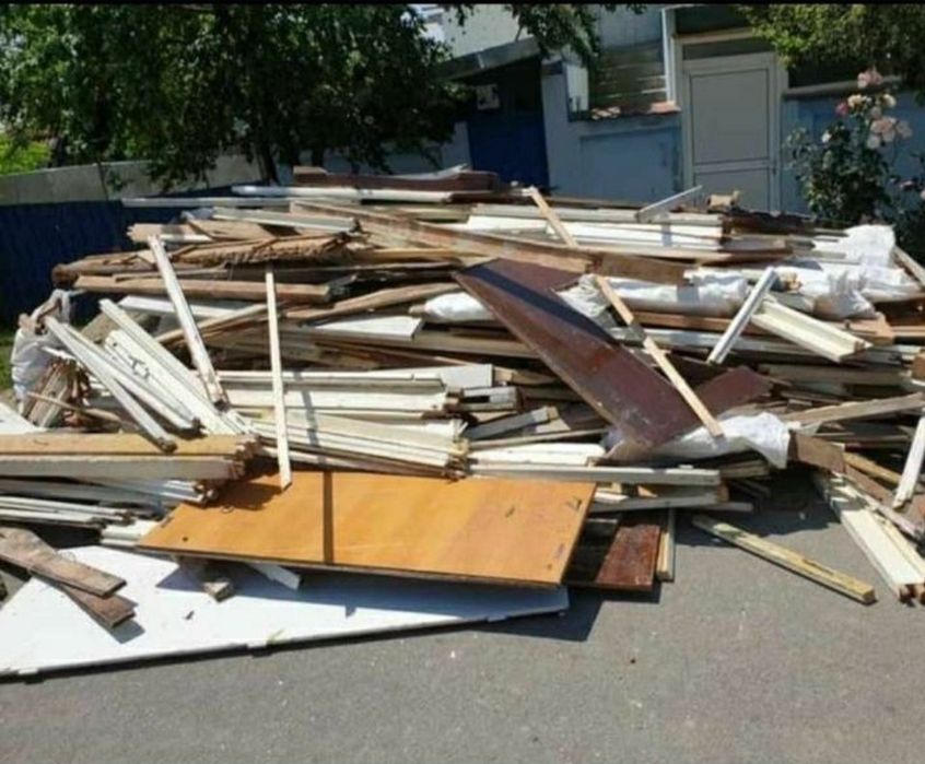 Evacuare Moloz/ debarasare moloz, pamant