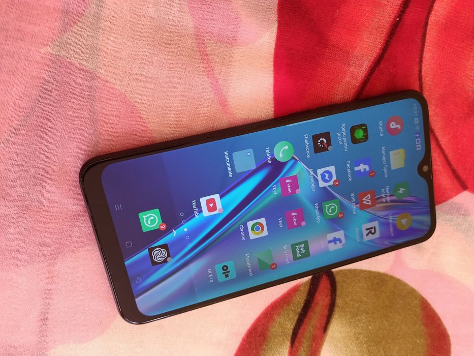 Smartphone la 200 de Lei