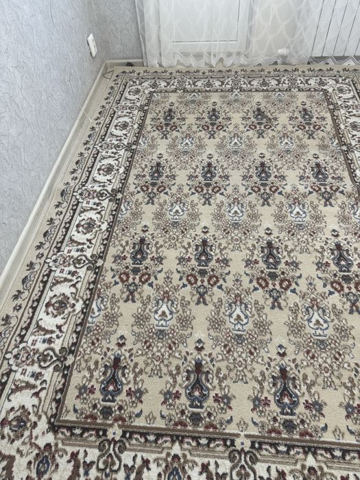 Продам ковры б/у недорого