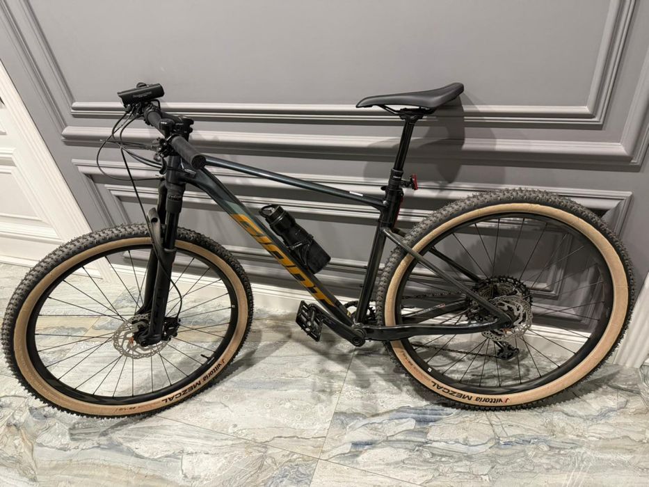 Велосипед горный Giant