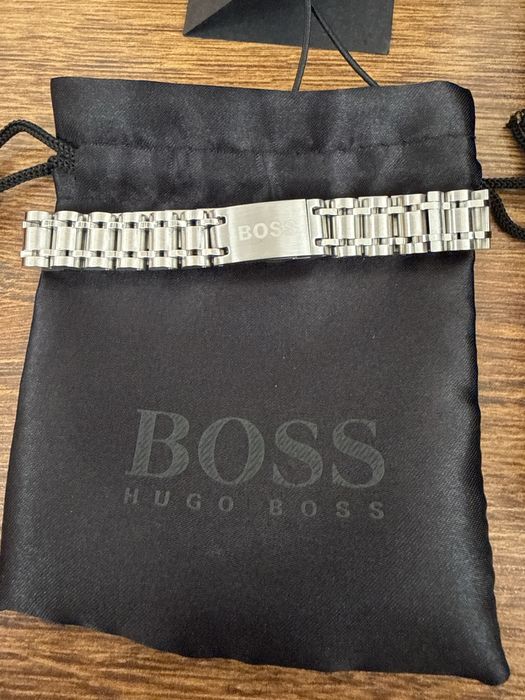Bratara Hugo Boss noua