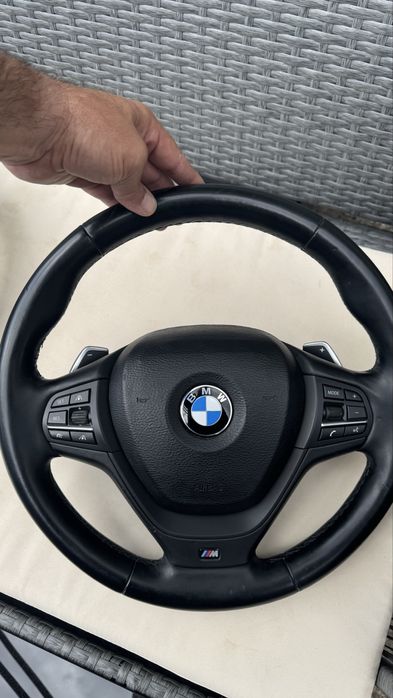 М волан с пера bmw f25