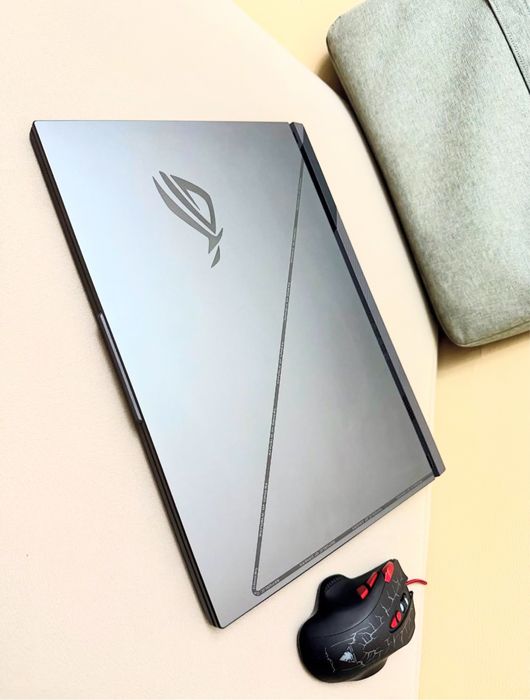 Asus rog strix g18