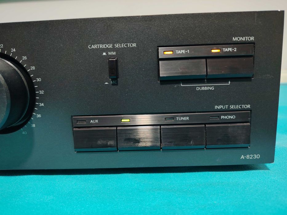 Onkyo Integrated  Stereo Amplifier A-8230, amplificator Stereo.