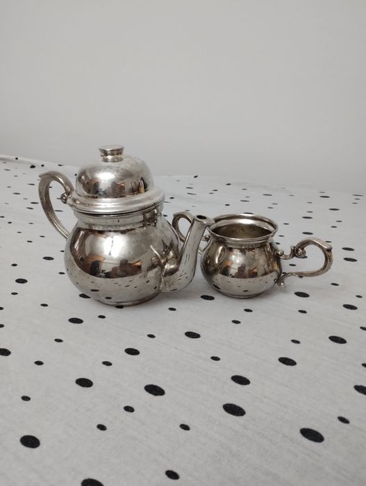 Set vechi suflat cu argint