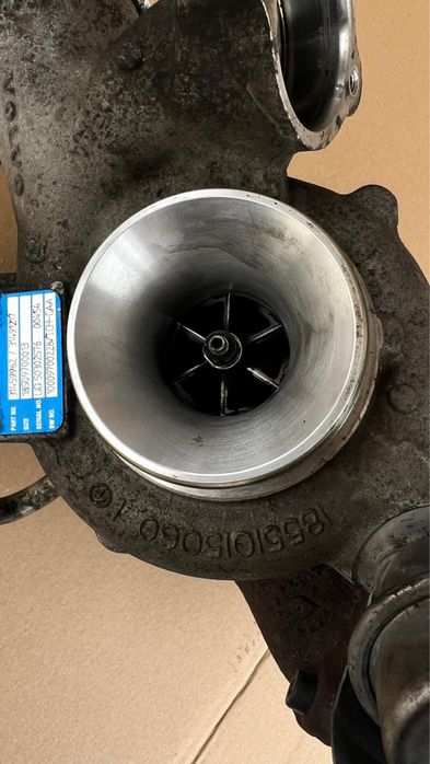 Kit turbosuflante Volvo XC90, XC60 2.0d, motor D4204T14 - 31459962