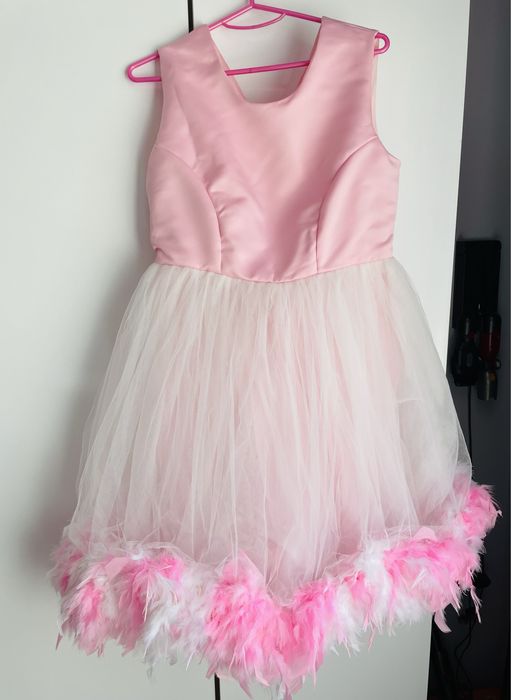 Нова Розова разкроена официална рокля размер М