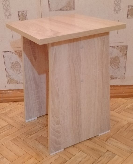 Продам табуретки новые