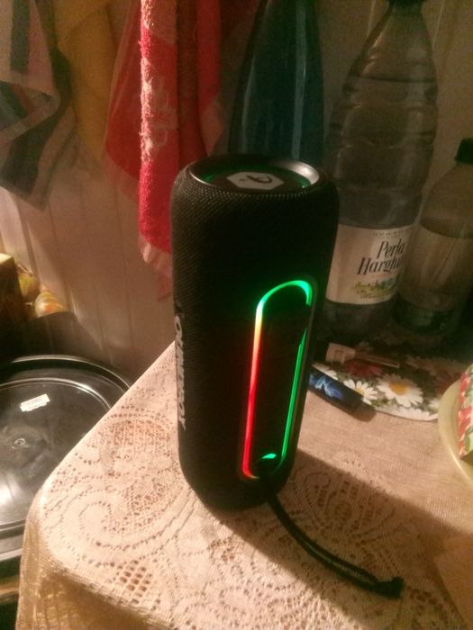 Vand boxa portabila, in stare foarte buna