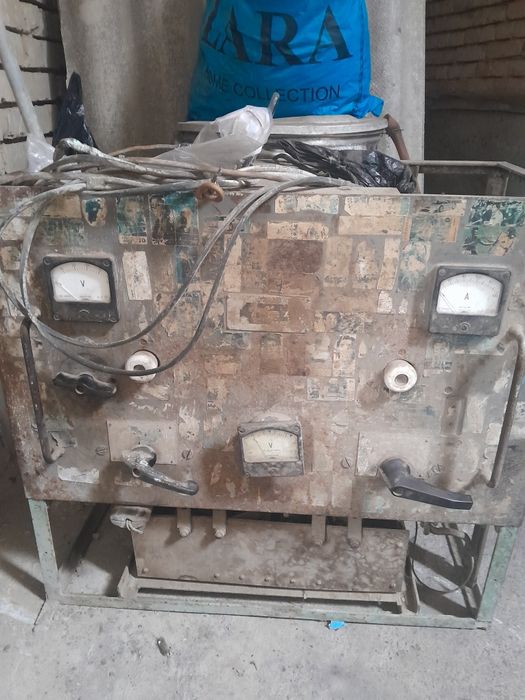 Матаблок сотилади  ва бошка буйумлор