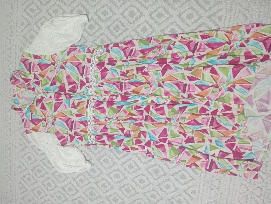 De vânzare rochie IN vară