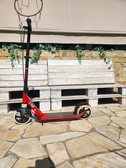 Vând trotineta copii