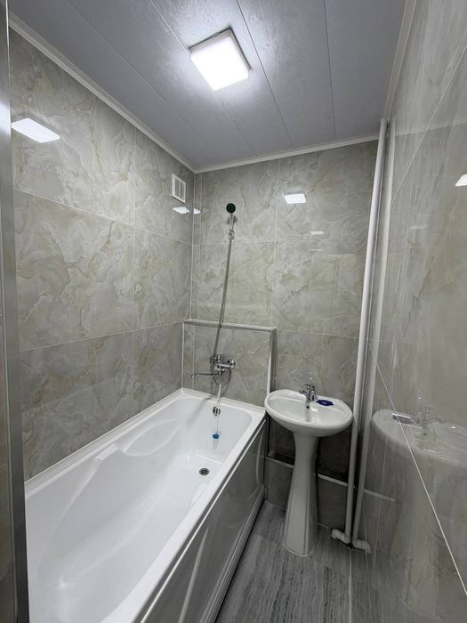 Сотувда 2/3/5 Сартеппода бозорча олдида.