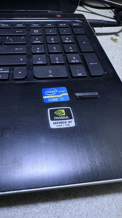 Ноутбук на i7 HP