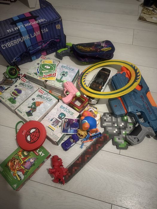 Пролам пакет игрушек б/у