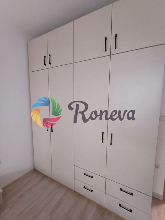 Дава се под наем Двустаен апартамент в Варна, Център - 75 кв.м за 614 € - Снимка #3