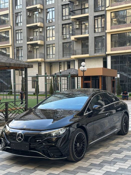 Mercedes benz Eqe 500