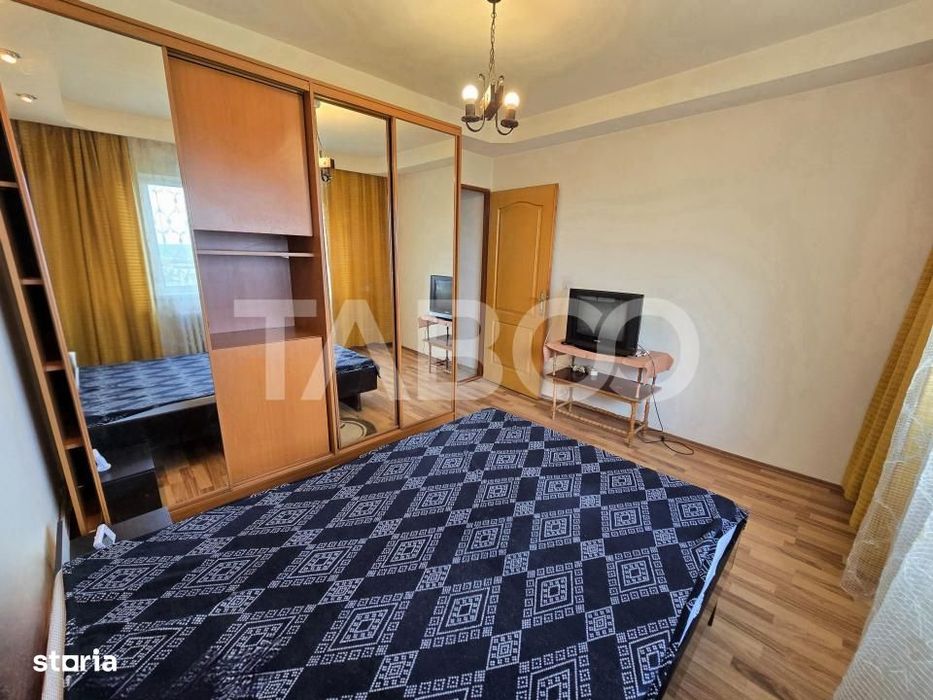 Apartament decomandat de vanzare 2 camere boxa pivnita Vasile Aaron