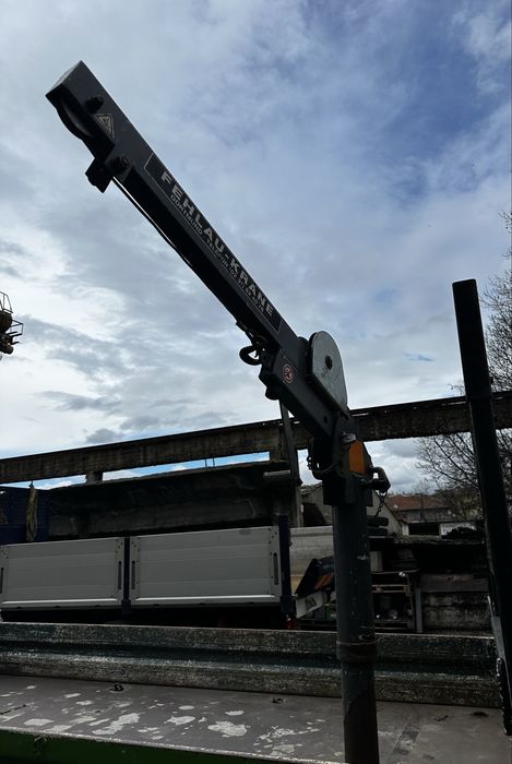 Малък кран за товарене