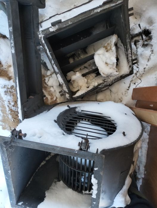 Продам вытяжку, улитку.