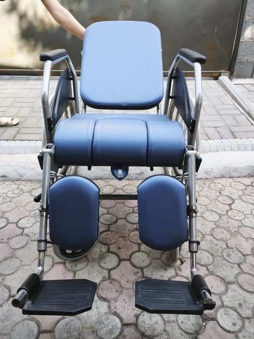 Коляска инвалидный