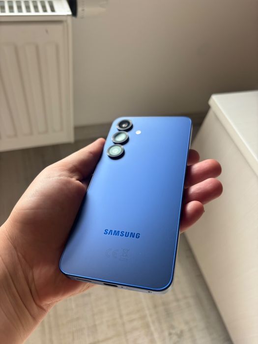 Samsung s25 blue negociabil