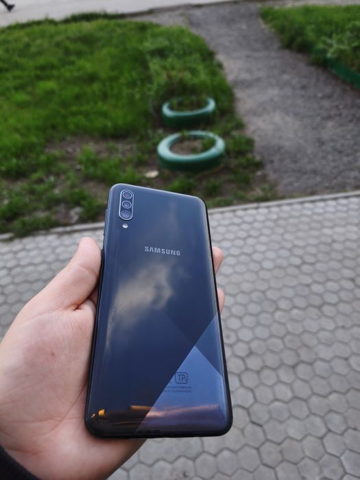 Продам Samsung A30s