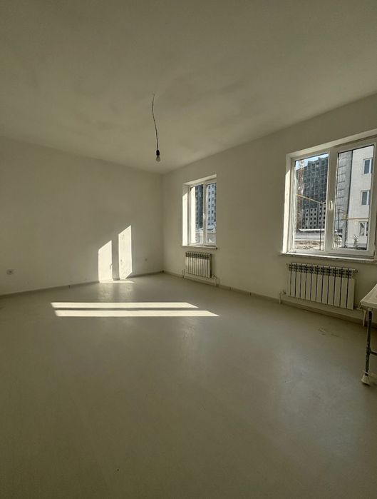 Yangi uy hech klm yashamagan