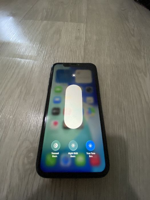 IPhone 11 продаётся